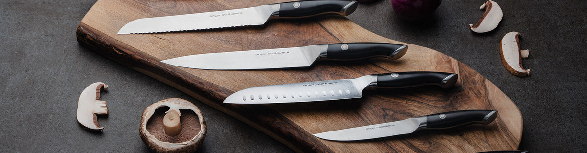 070202|Knives