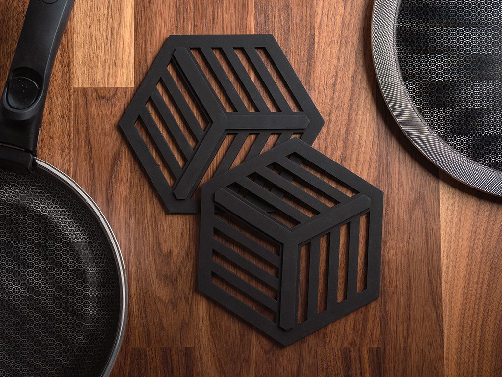 MAGNETIC TRIVET - 4
