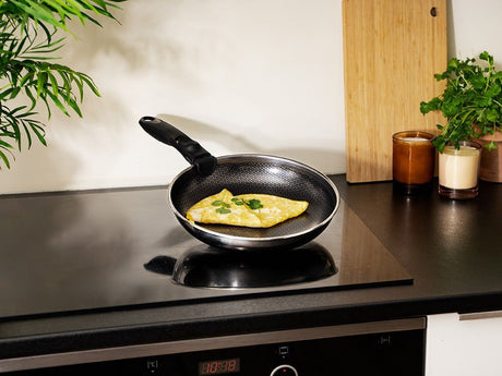 FRYING PAN WITH DETACHABLE HANDLE 2-PC SET - 2