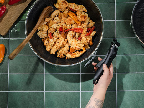 WOK WITH DETACHABLE HANDLE 30CM SET - 2