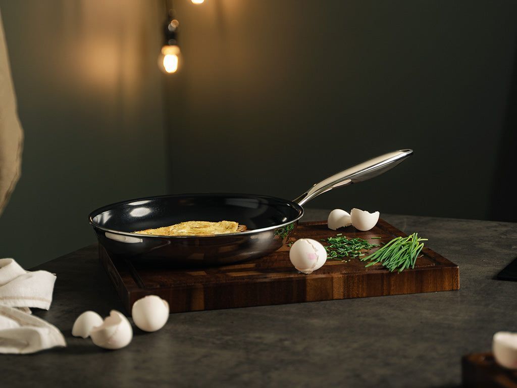 CERAMIC FRYING PAN 28CM - 8